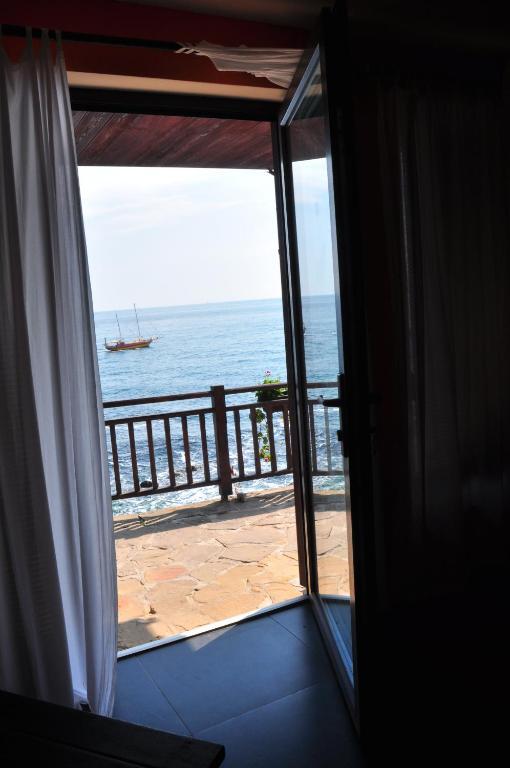 Deep Blue Guest House Sozopol Kamer foto