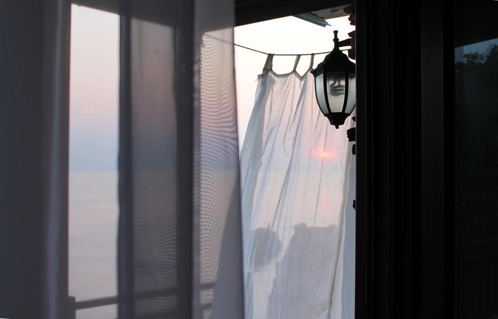 Deep Blue Guest House Sozopol Buitenkant foto