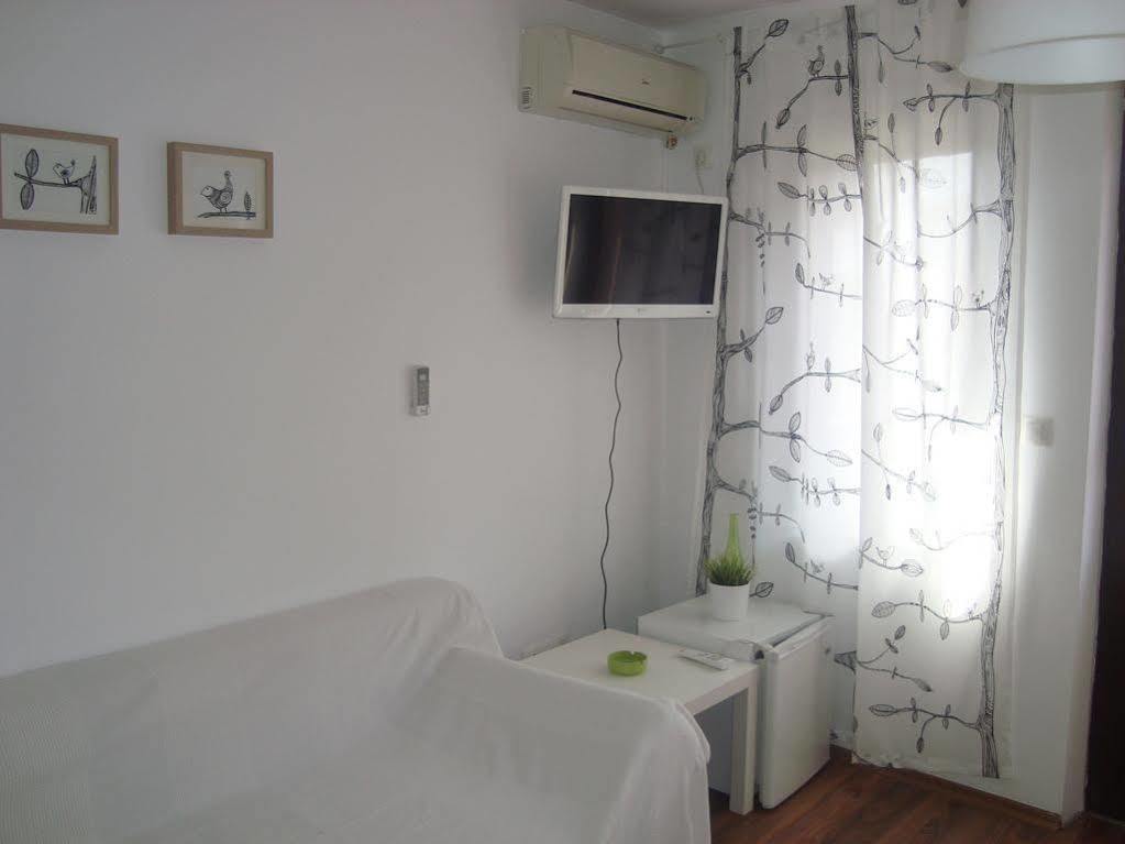 Deep Blue Guest House Sozopol Buitenkant foto