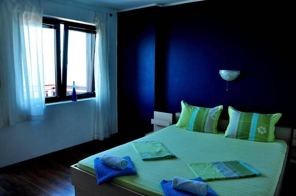 Deep Blue Guest House Sozopol Buitenkant foto