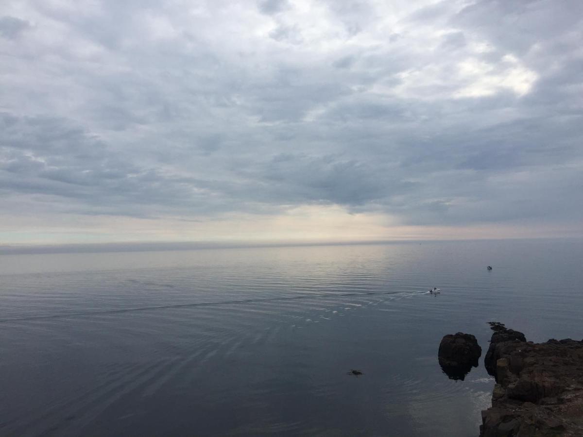 Deep Blue Guest House Sozopol Buitenkant foto